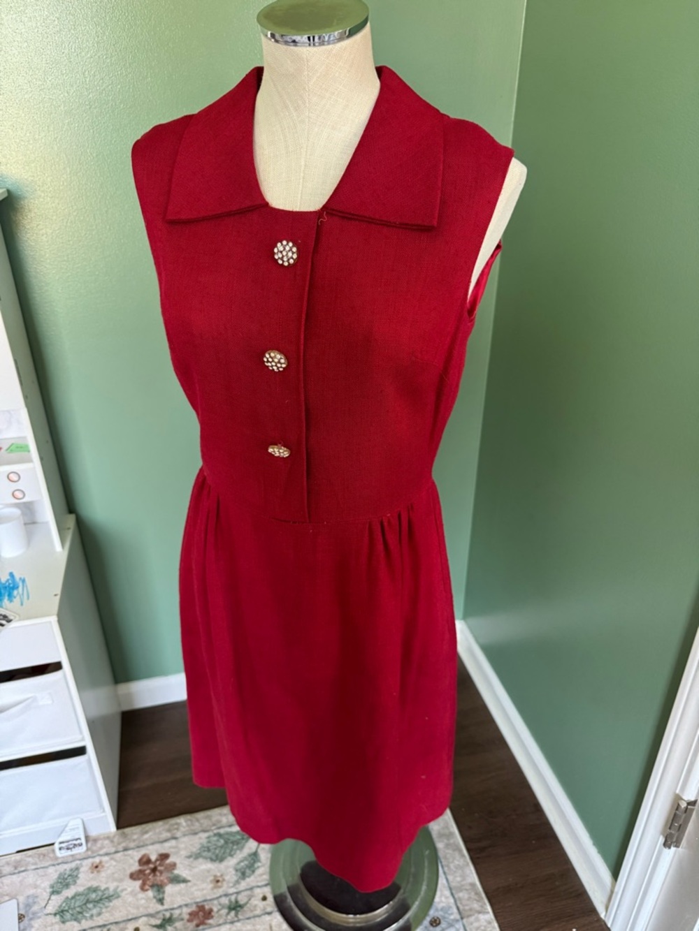 Vintage Sleeveless Red Dress with Decorative Buttons